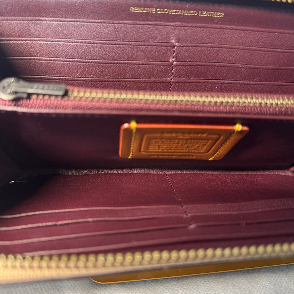 Coach Tan 1941 Link exotic phyton wallet rare multicolor leather zip around - Picture 11 of 14